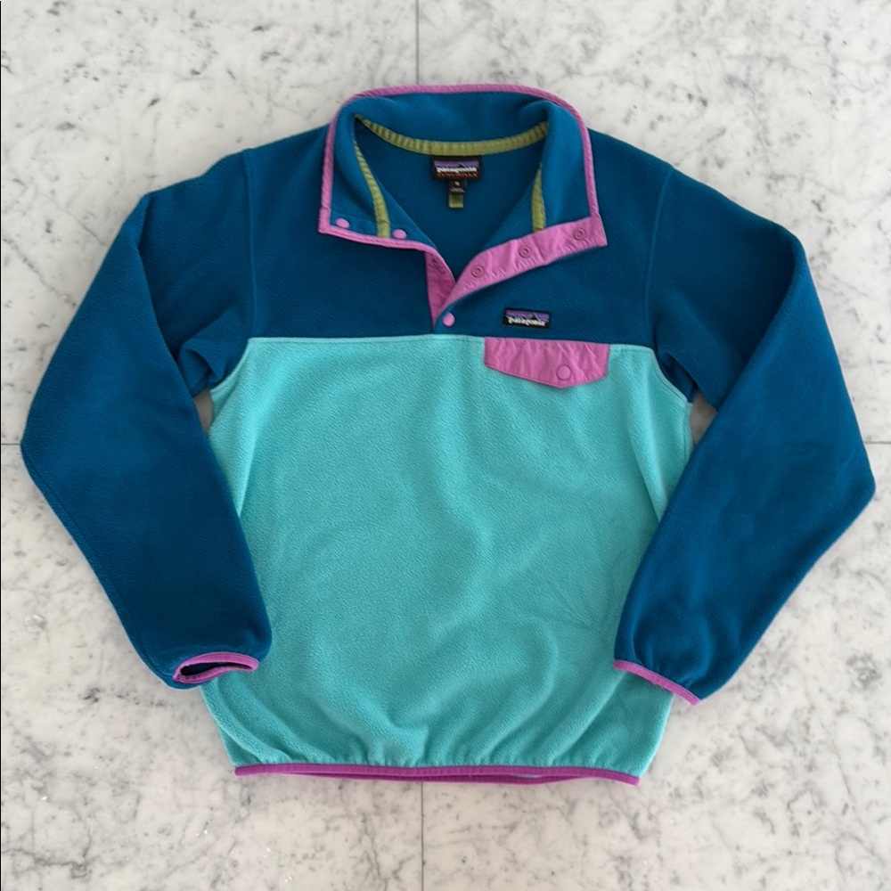 Patagonia Women’s Lightweight Synchilla Snap-T Fleece Pullover